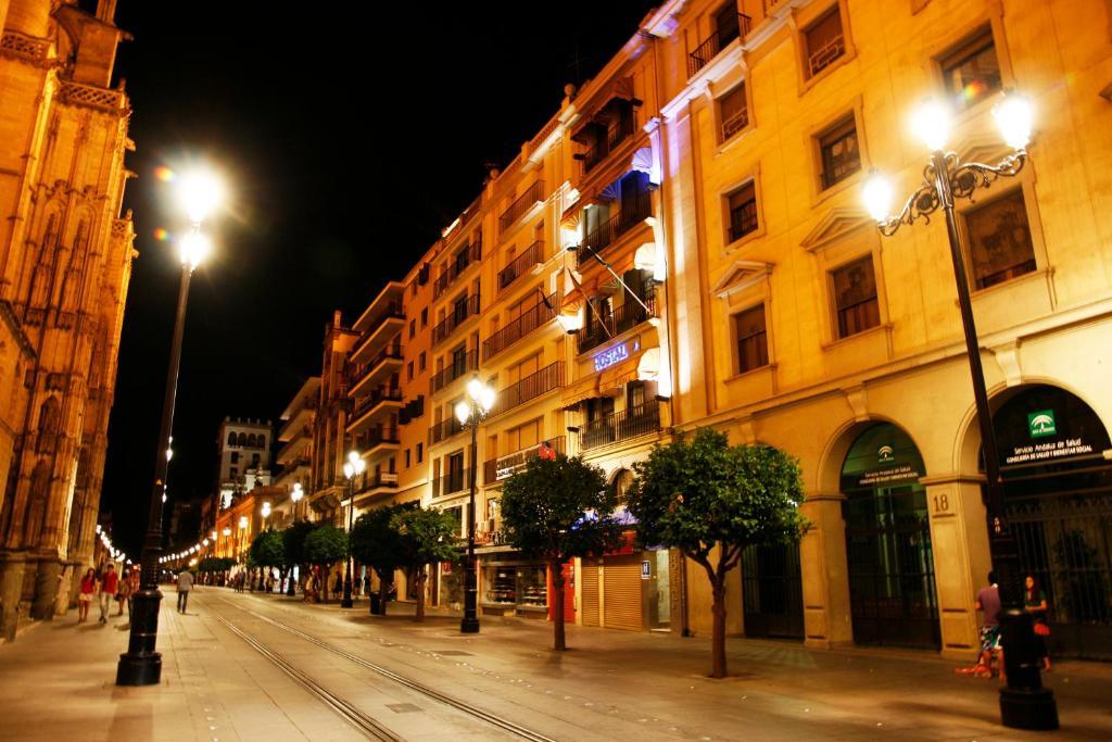 Catedral Boutique Hotel Sevilla Exterior foto