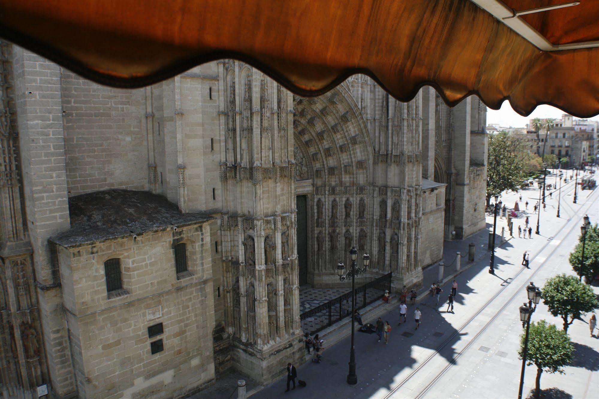 Catedral Boutique Hotel Sevilla Exterior foto