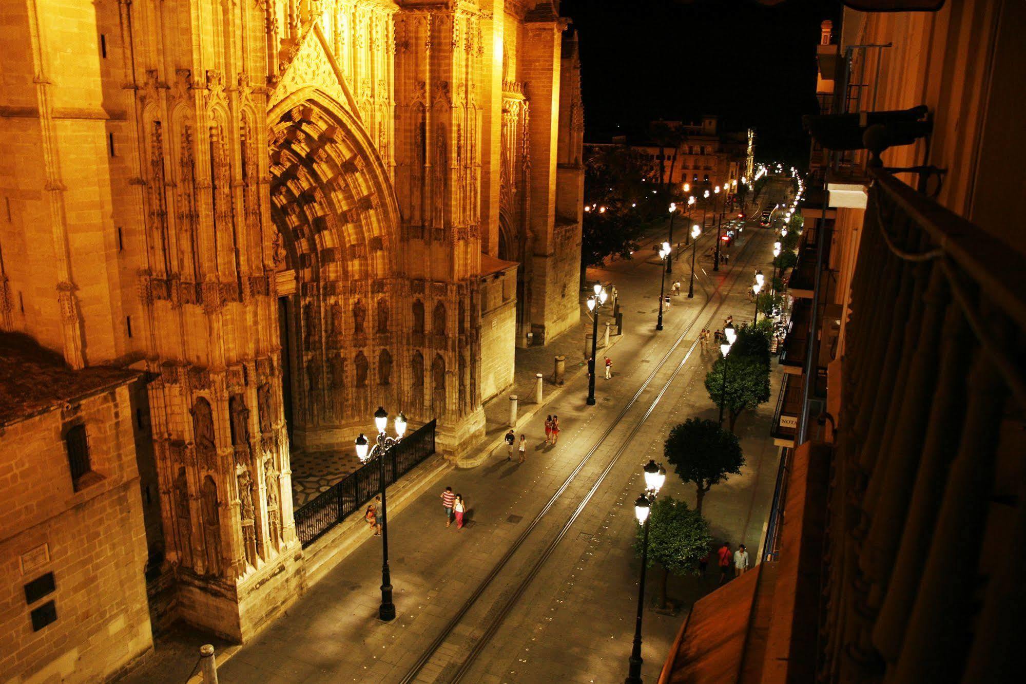 Catedral Boutique Hotel Sevilla Exterior foto